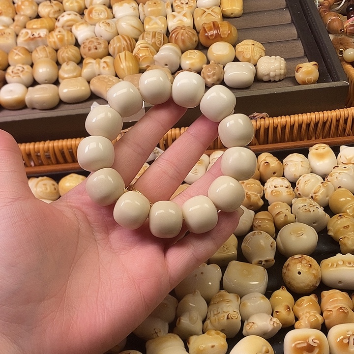 老型珠白色牙果果