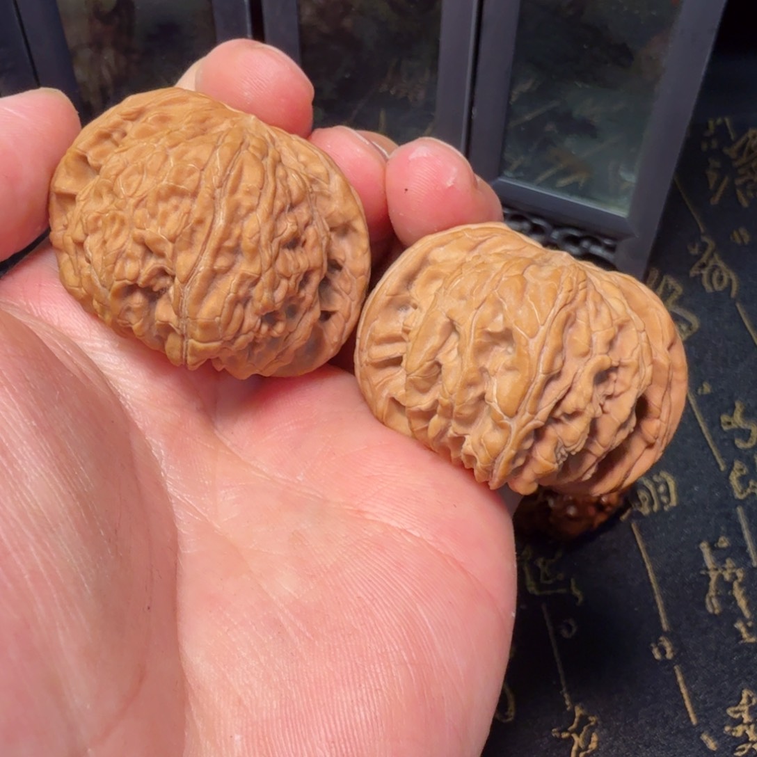 文玩核桃吊坠山西磨盘43.5