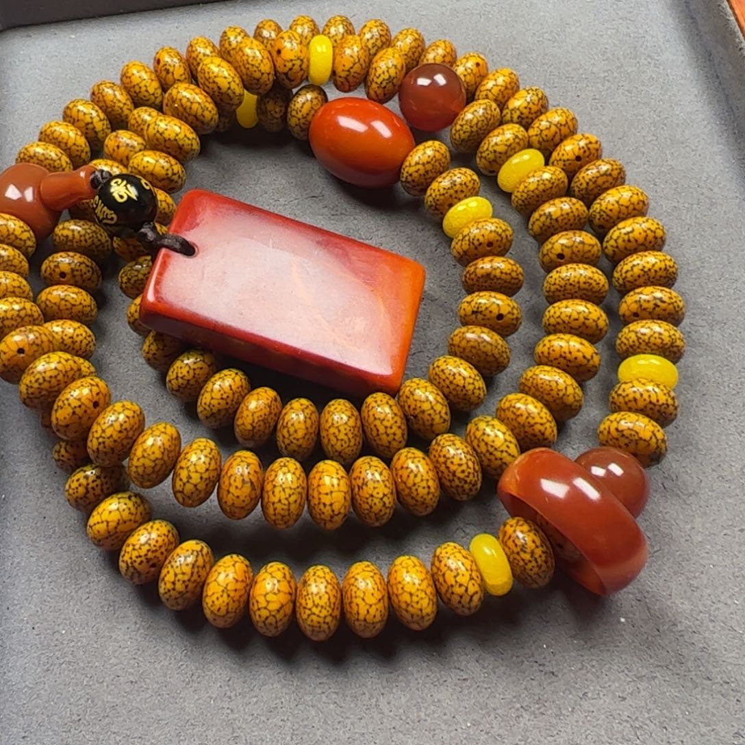 星月菩提吊坠菩提