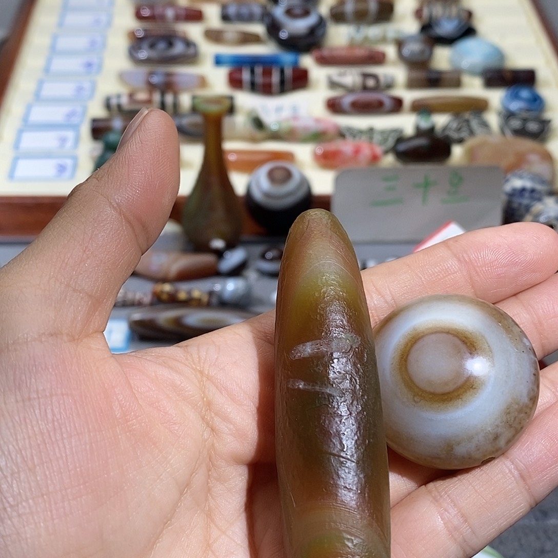 困***睡玛瑙/玉髓合金颈饰