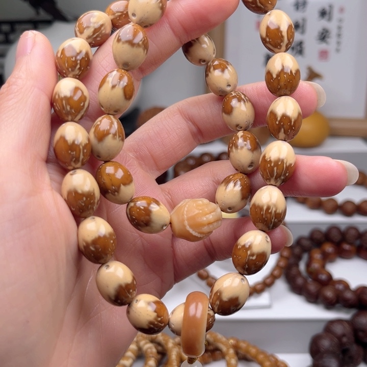 紫金鼠手串紫金鼠花皮手持