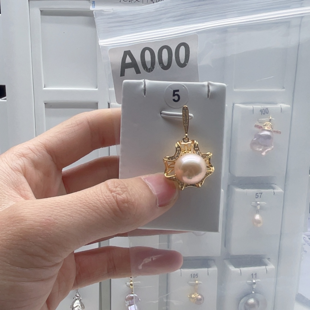 颈饰合金淡水珍珠