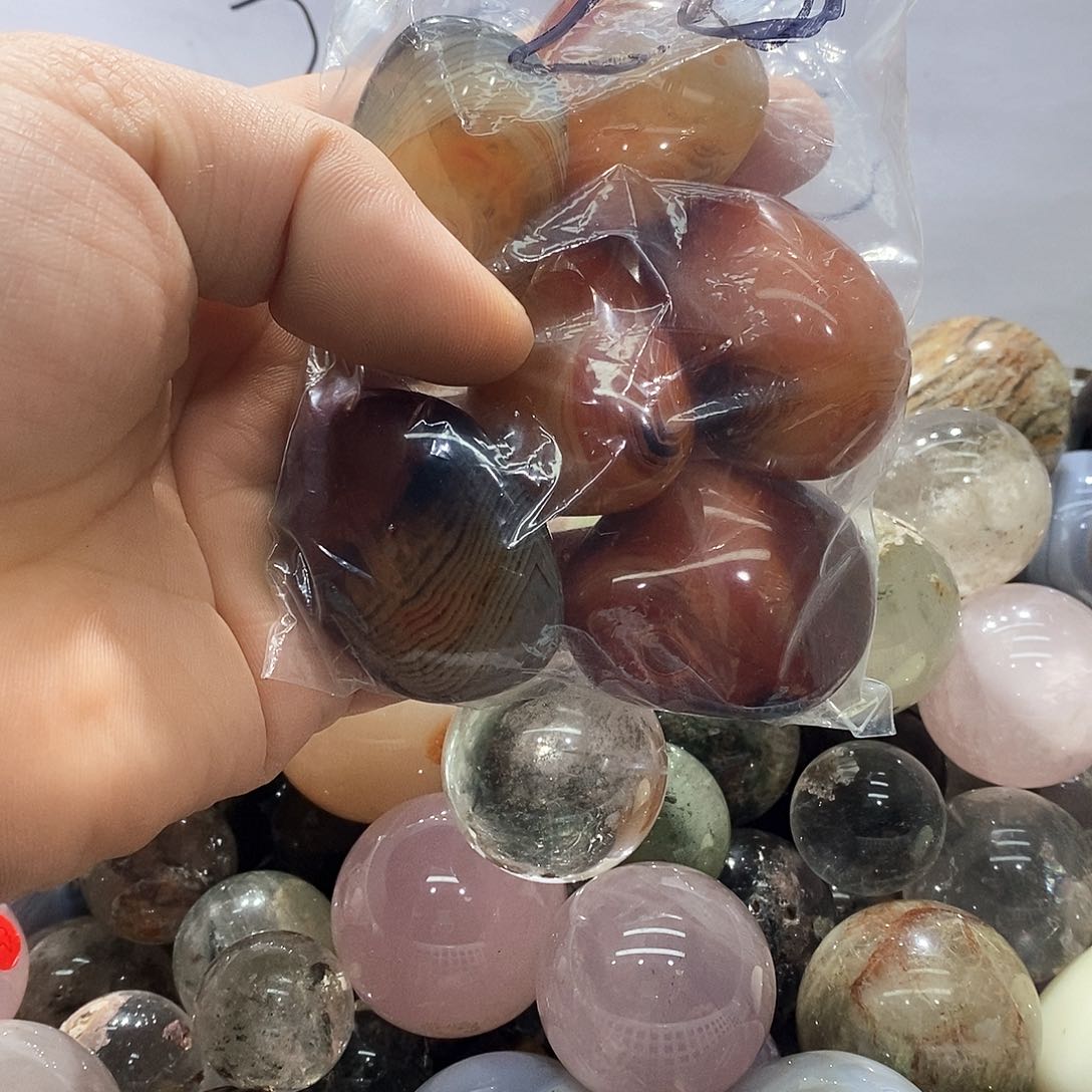 未镶嵌珠宝半成品水晶