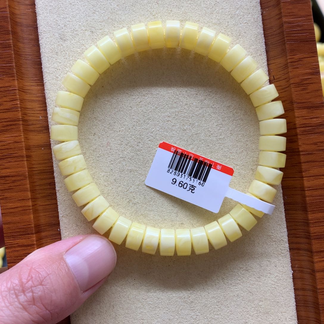 蜜蜡手链未镶嵌蜜蜡