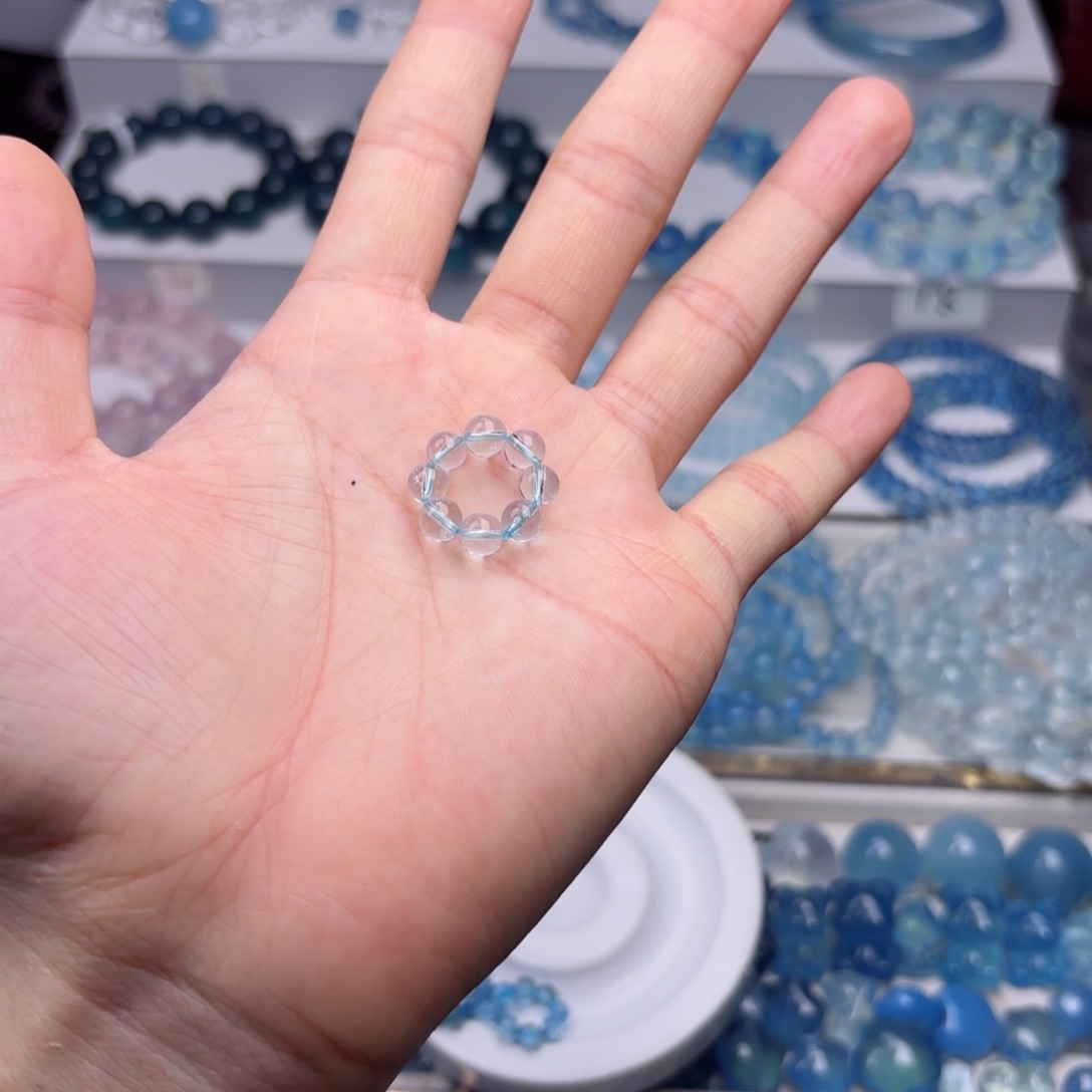 海蓝宝石裸石海蓝宝冰川蓝跑环