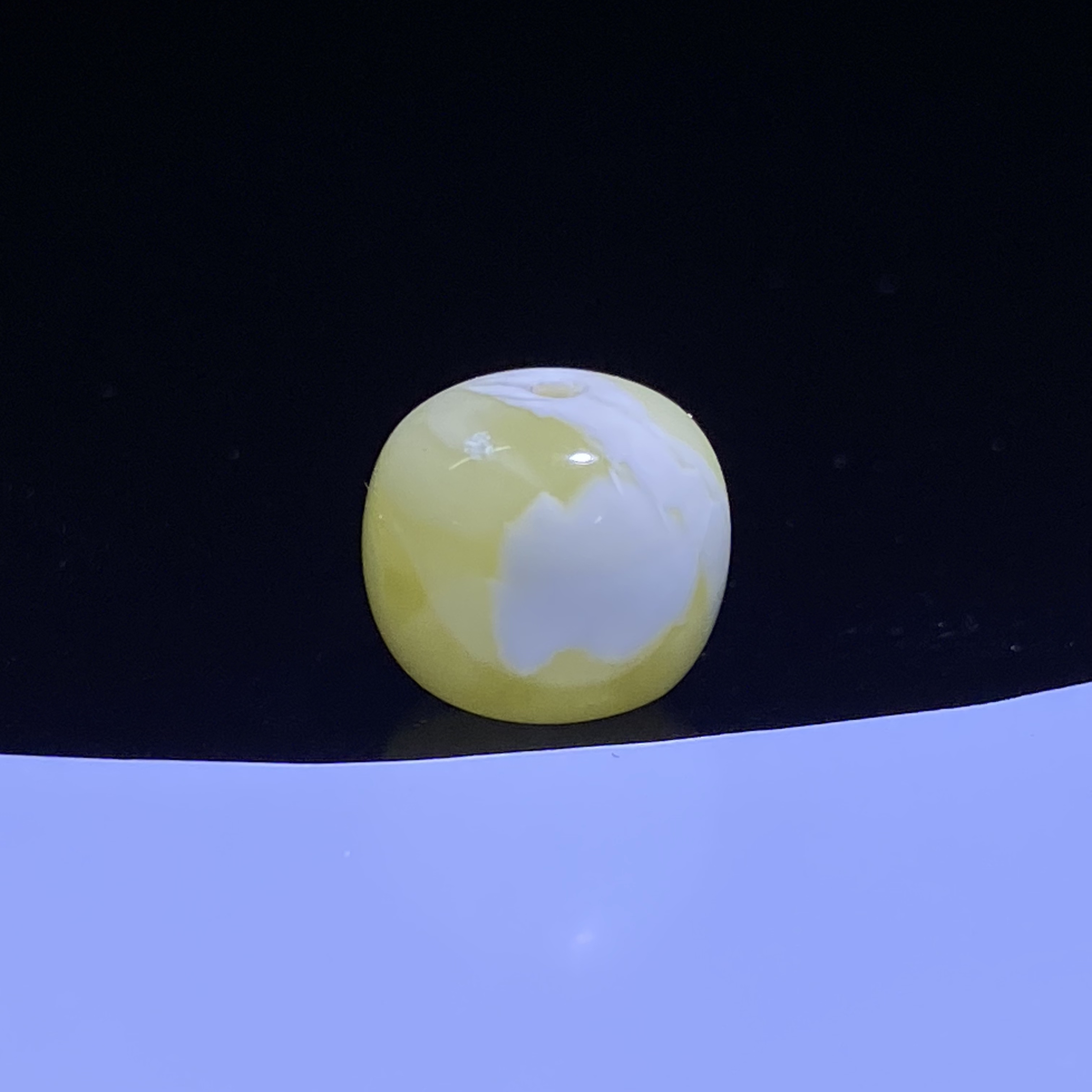 琥珀蜜蜡瓷白妖花蜜蜡老型单珠11.5mm