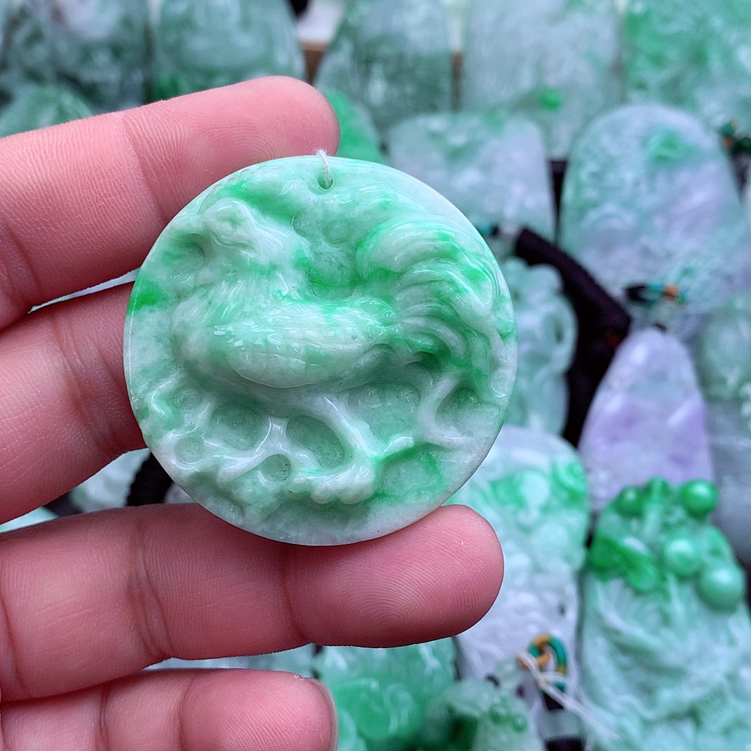 翡翠吊坠(不含链)未镶嵌