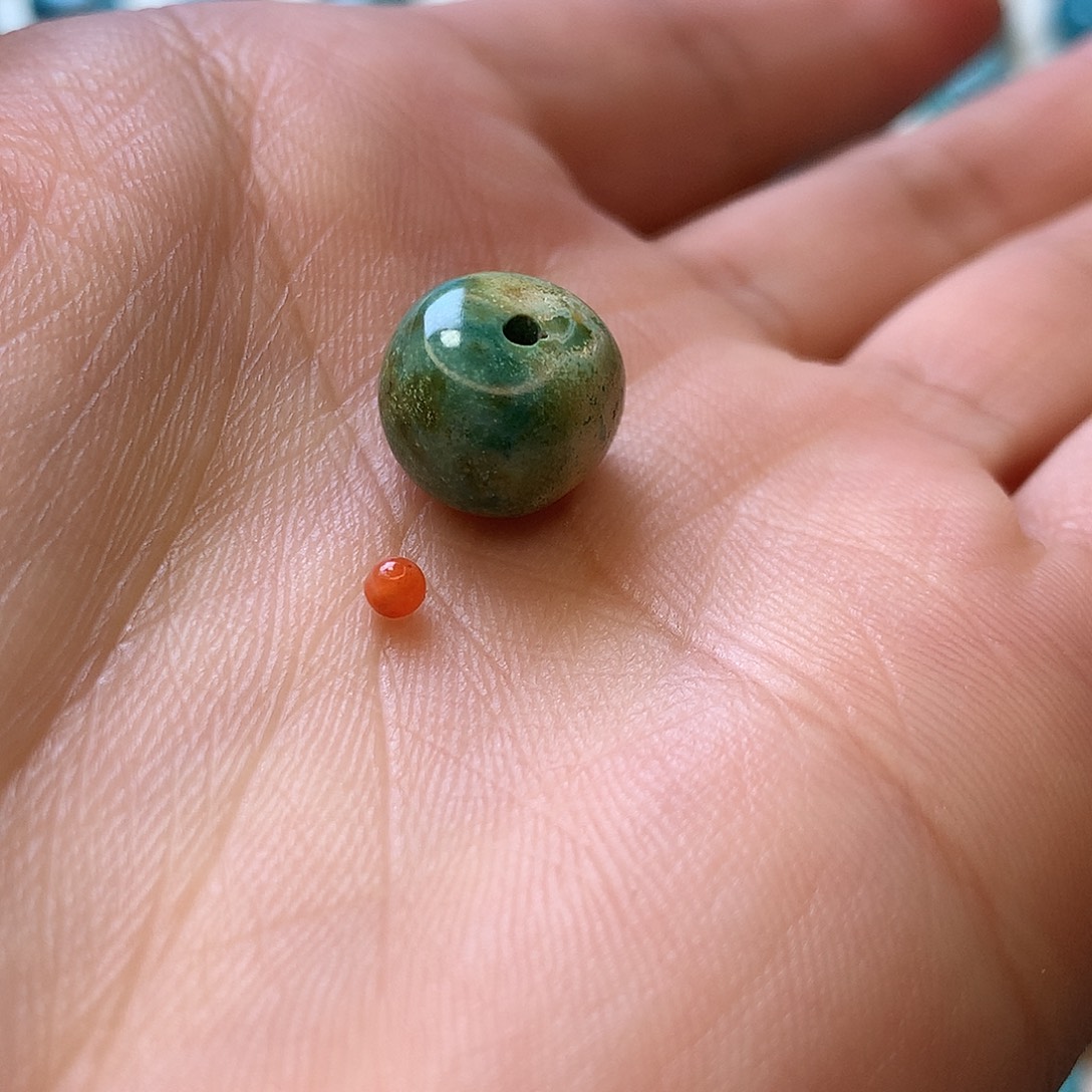 南红玛瑙未镶嵌珠宝奇石