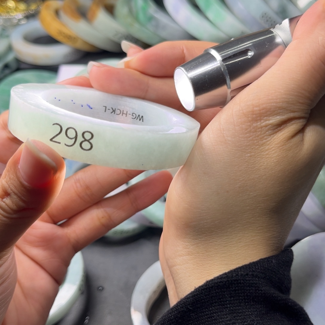 定制翡翠手镯未镶嵌