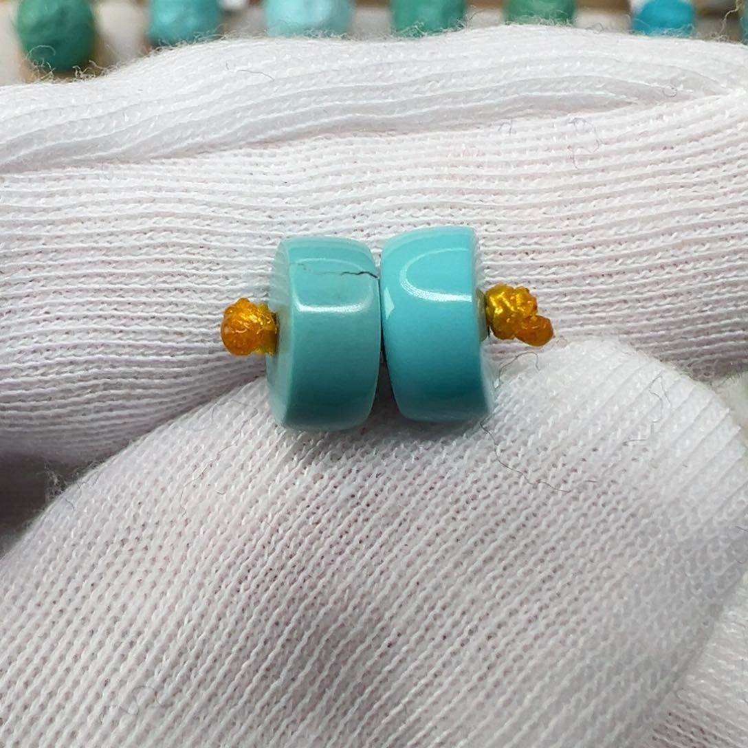 绿松石配饰未镶嵌