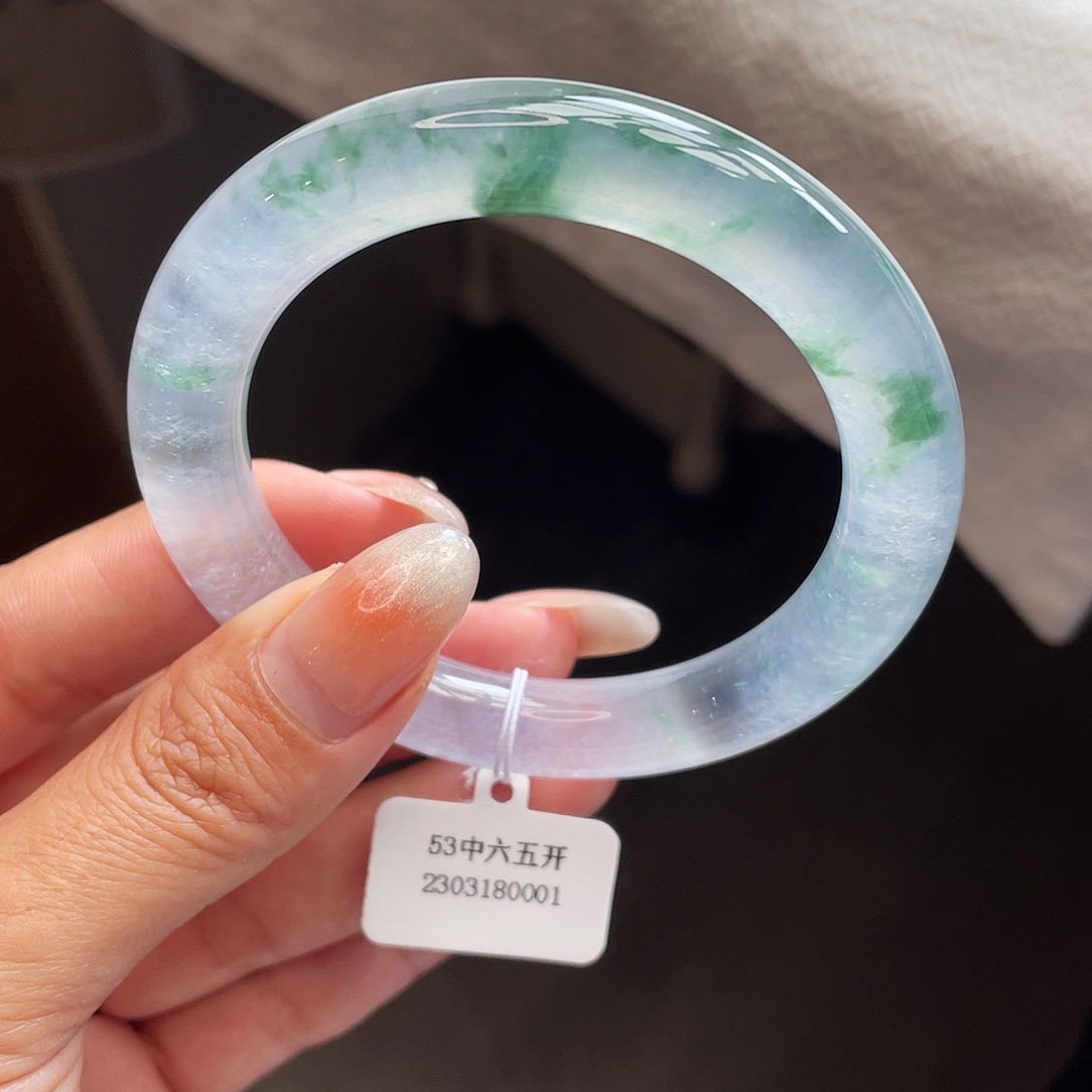 翡翠手镯未镶嵌53-54圆条