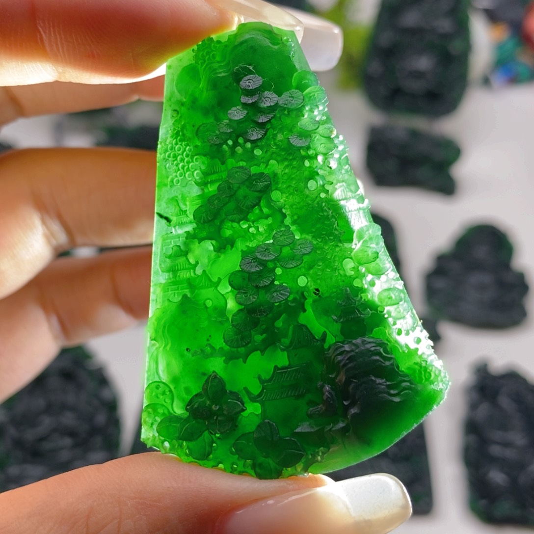 定制翡翠未镶嵌T山水