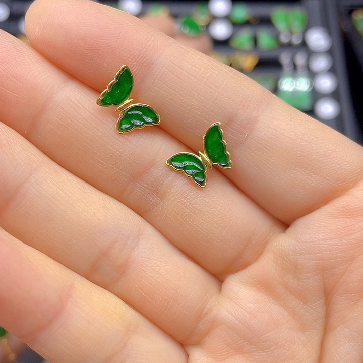 翡翠18K金镶嵌耳饰可*天然翡翠
