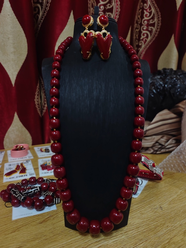 【藏吉家】~时尚女款民族风西藏服红色复古