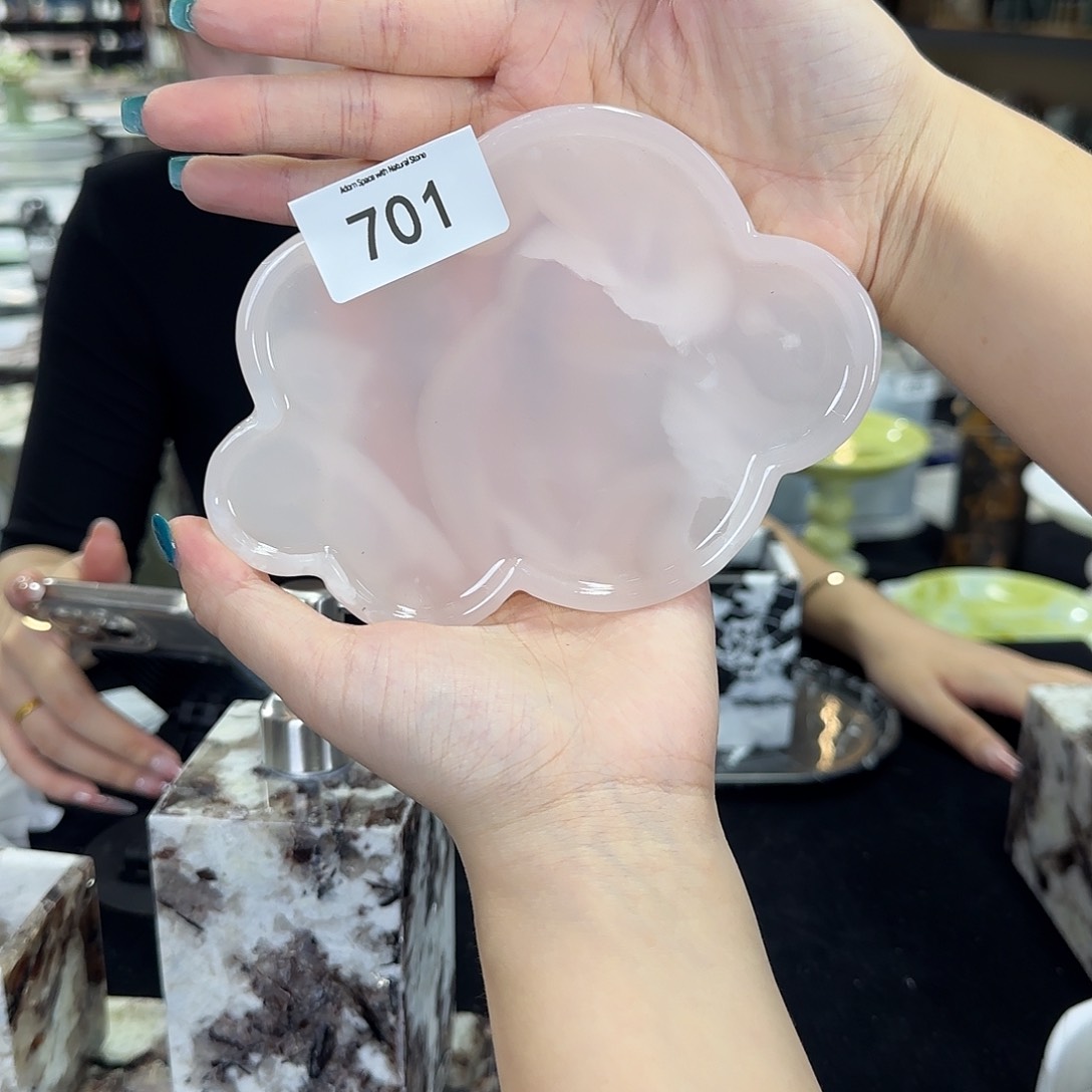 701粉玉小云朵福利