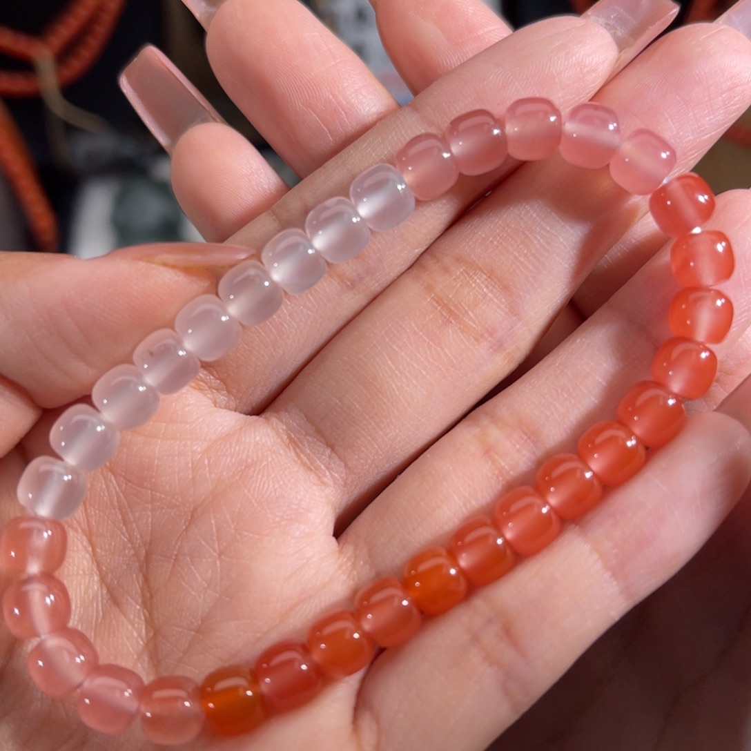 南红玛瑙未镶嵌渐变手串 6.4mm不退换