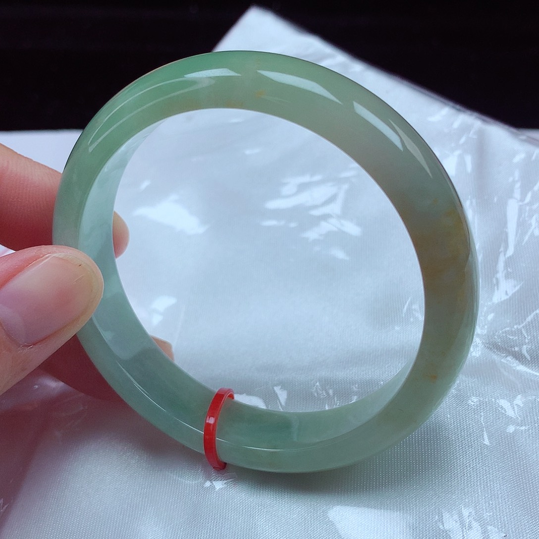 翡翠手镯未镶嵌57-58圈