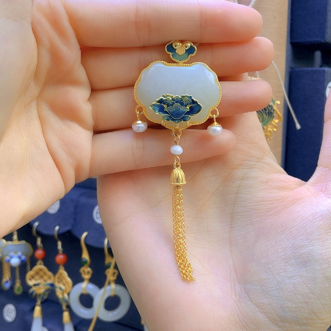 和田玉颈饰银S925镀金镶嵌