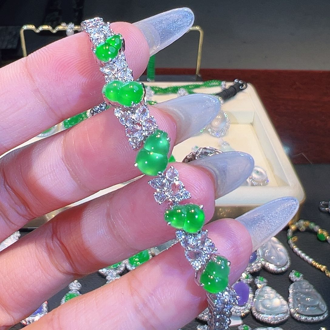 翡翠手链18K金镶嵌翡翠