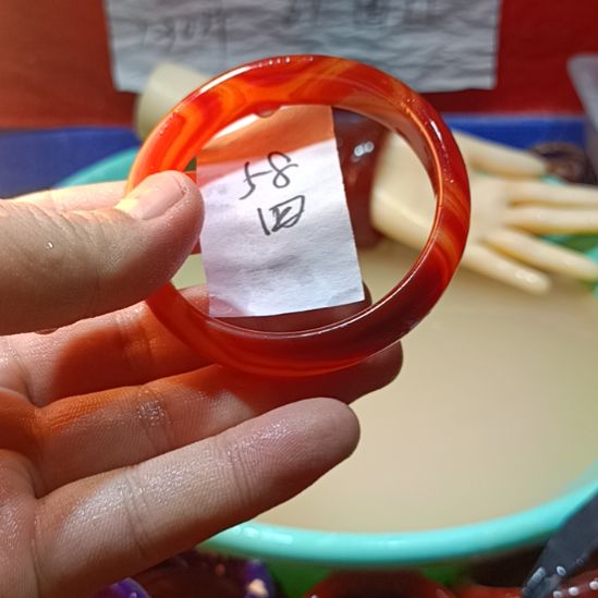 玛瑙/玉髓手镯未镶嵌