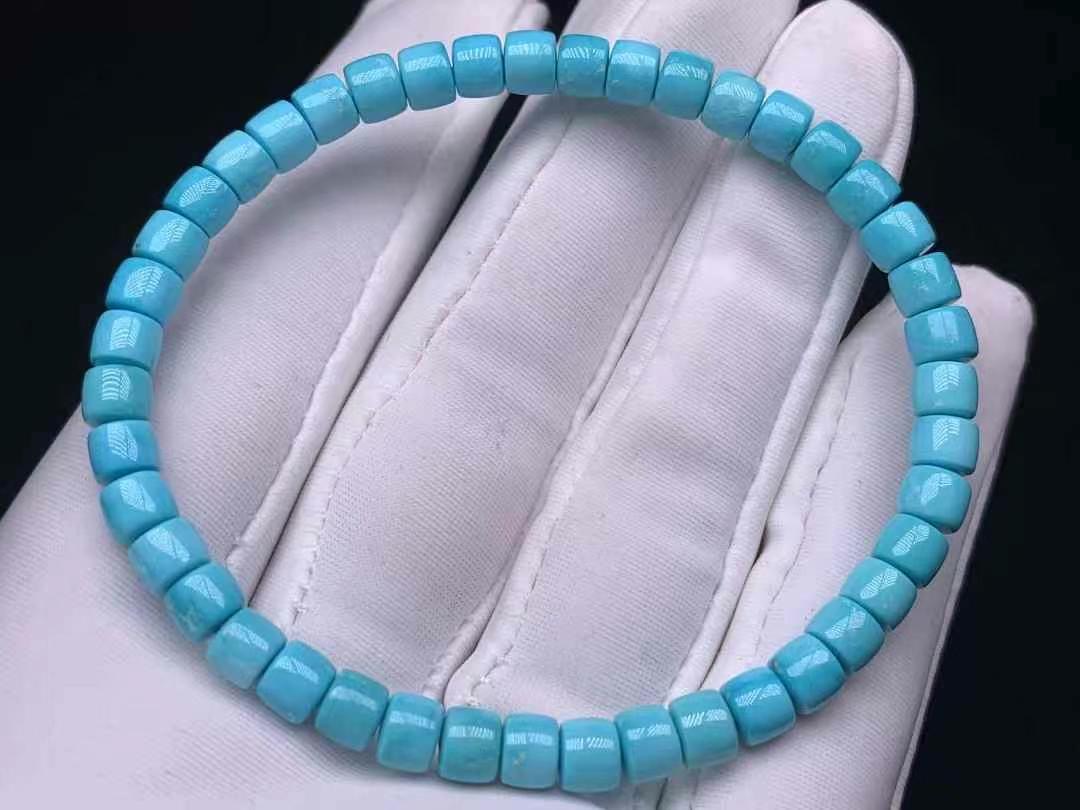 纯天然高瓷蓝精品绿松石直径5+直切单圈手链，时尚气质女款，无油水