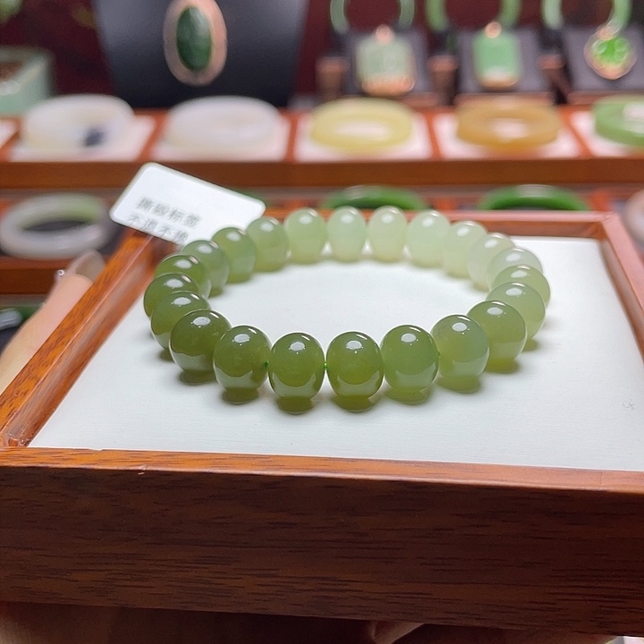 和田玉手串未镶嵌