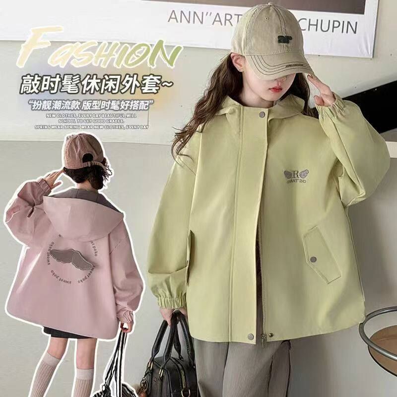女童外套春秋款2025新款儿童洋气韩版春装学生版潮流宽松上衣