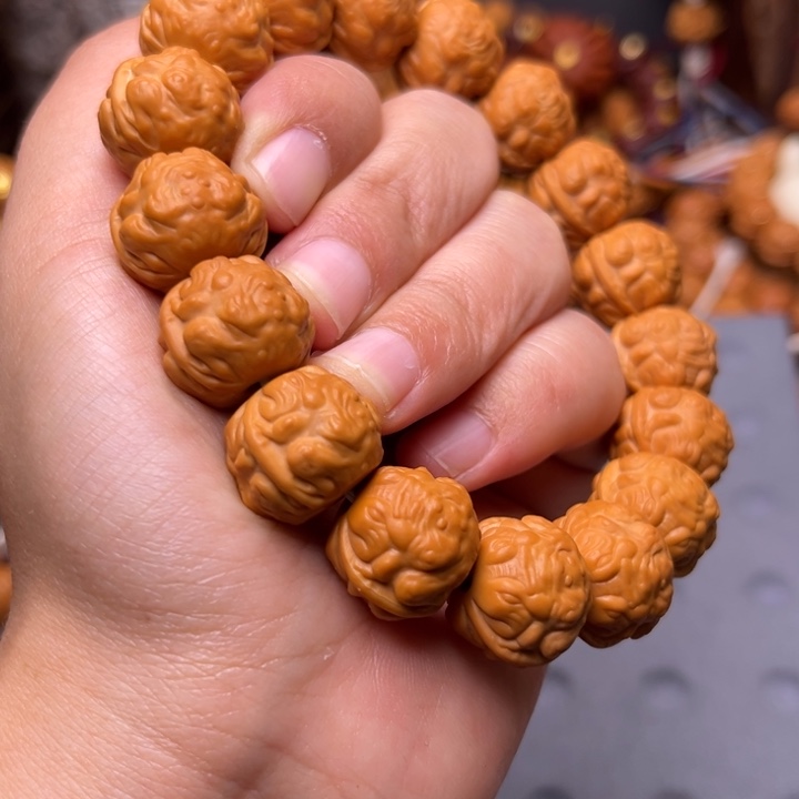 吊坠猴头核桃1.6蟾王