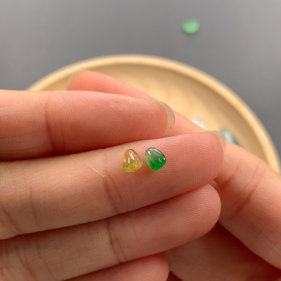 裸石翡翠翡翠莲蓬