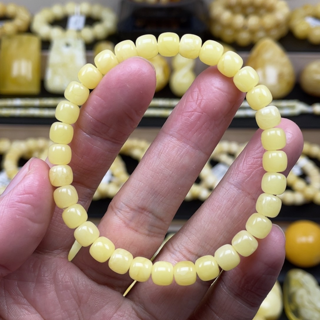 琥珀裸石未镶嵌琥珀蜜蜡