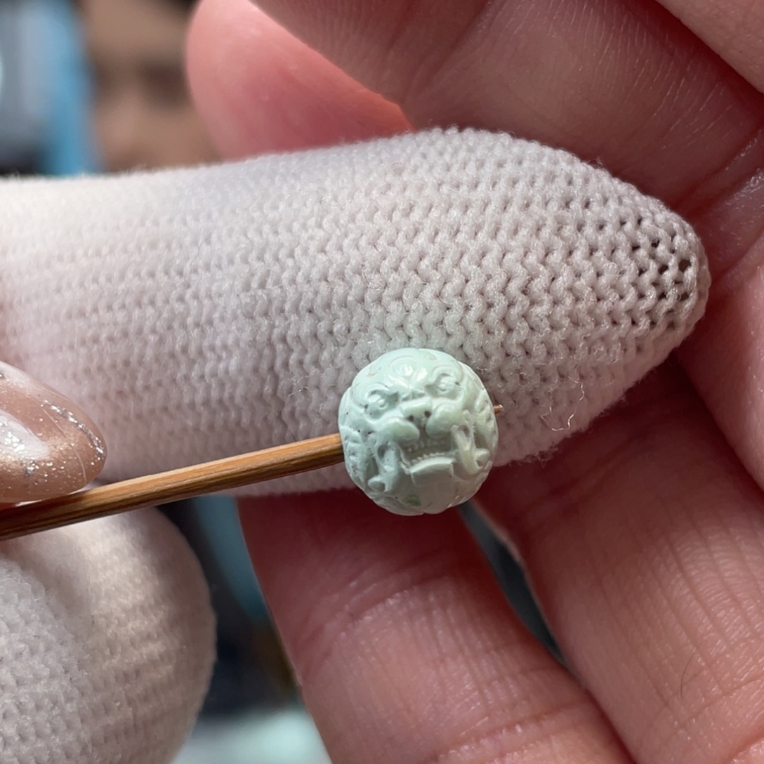 绿松石未镶嵌挂件