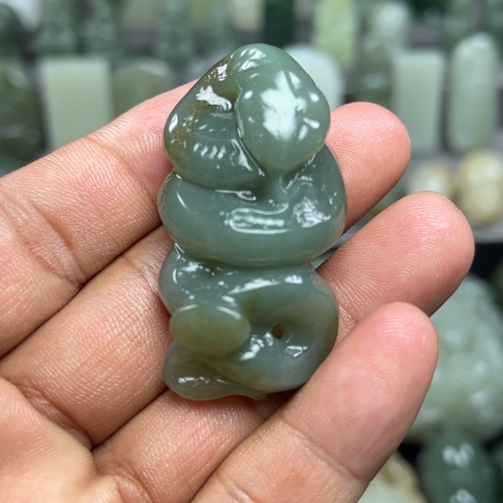 和田玉挂件未镶嵌