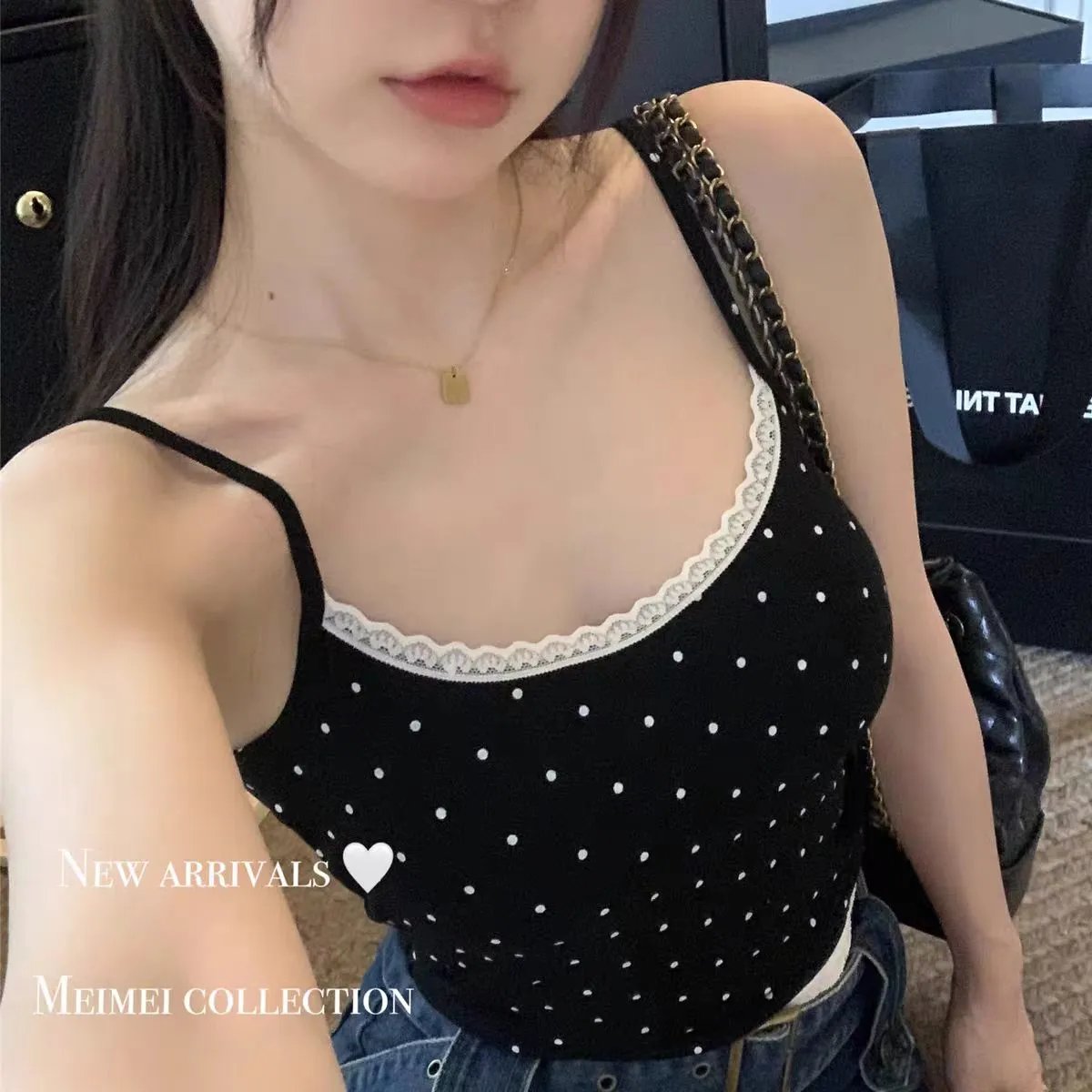 好看的衣服在这里时尚百搭