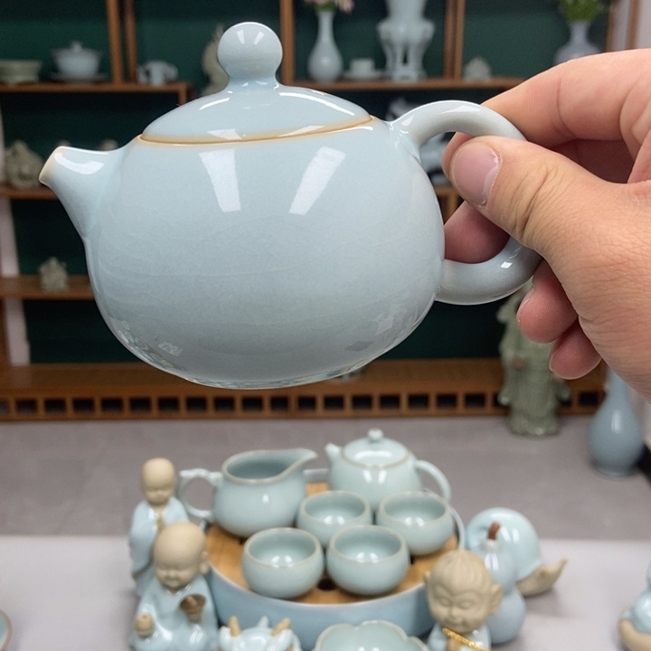 瓷柠***茶天青色张君老师瑕西施壶