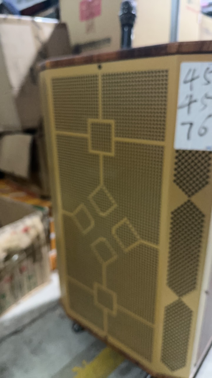 9新  15寸拉杆音响