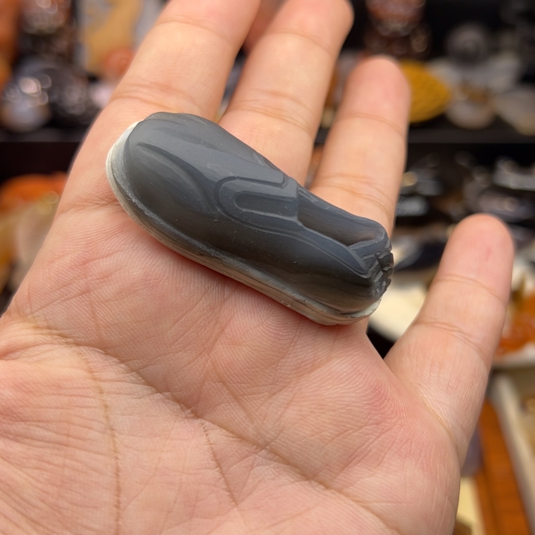 玛瑙/玉髓未镶嵌手玩摆件