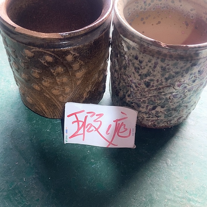 红陶口18。高22。。。
