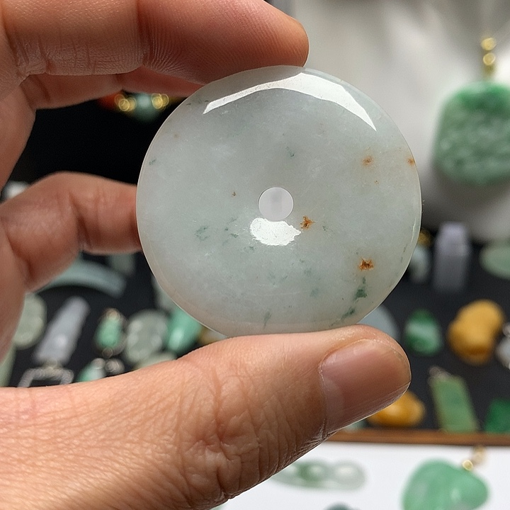 翡翠未镶嵌颈饰天然A货翡翠