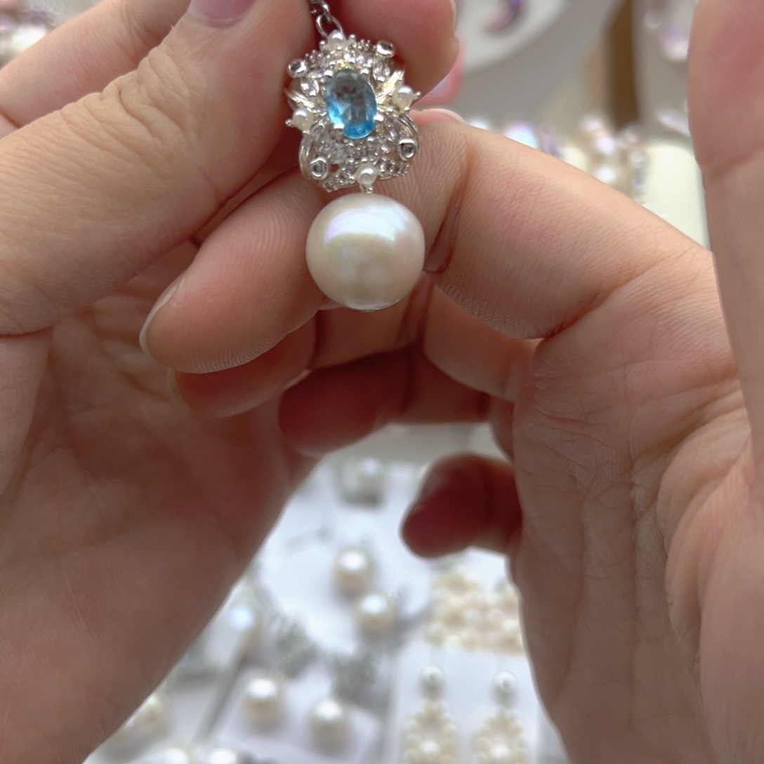 未镶嵌淡水珍珠颈饰