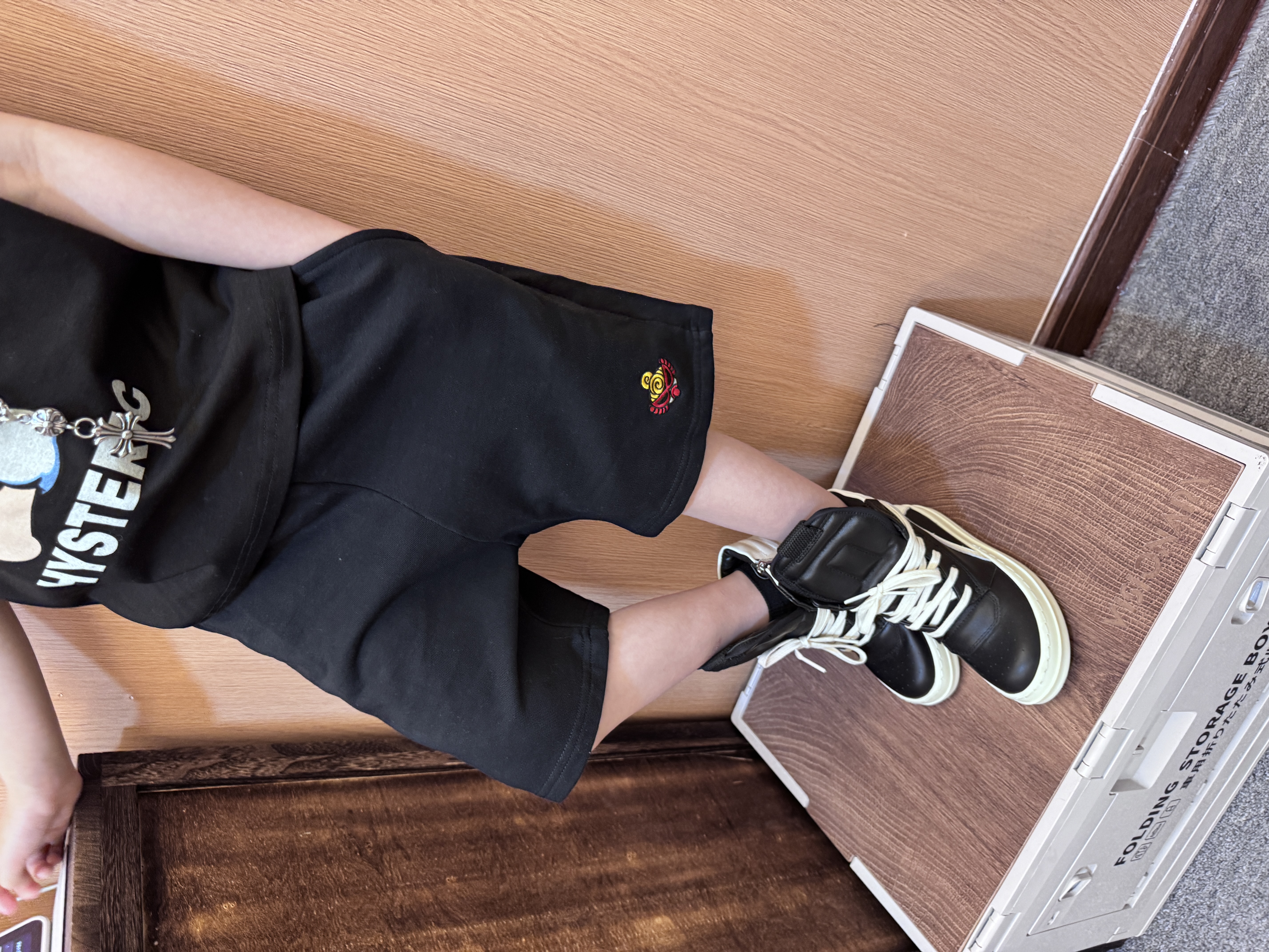 令佳潮牌夏季儿童黑超刺绣短裤2733薄款童装男童裤子五分裤洋气