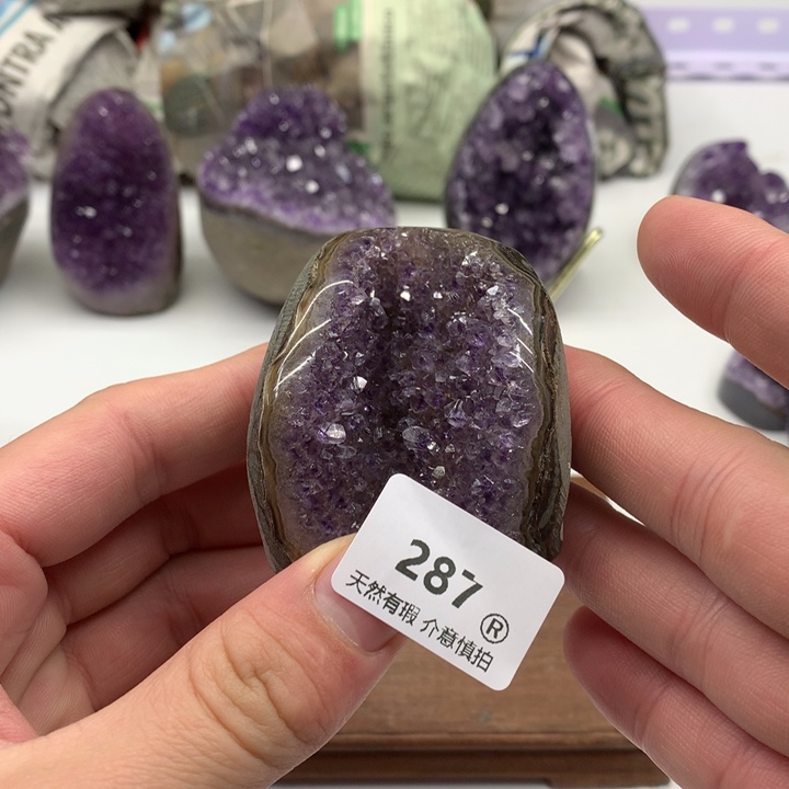紫晶大型摆件（非配饰）未镶嵌
