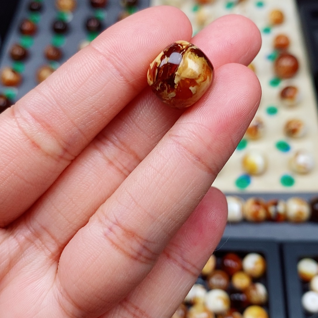 蜜蜡裸石未镶嵌m****i蜜蜡