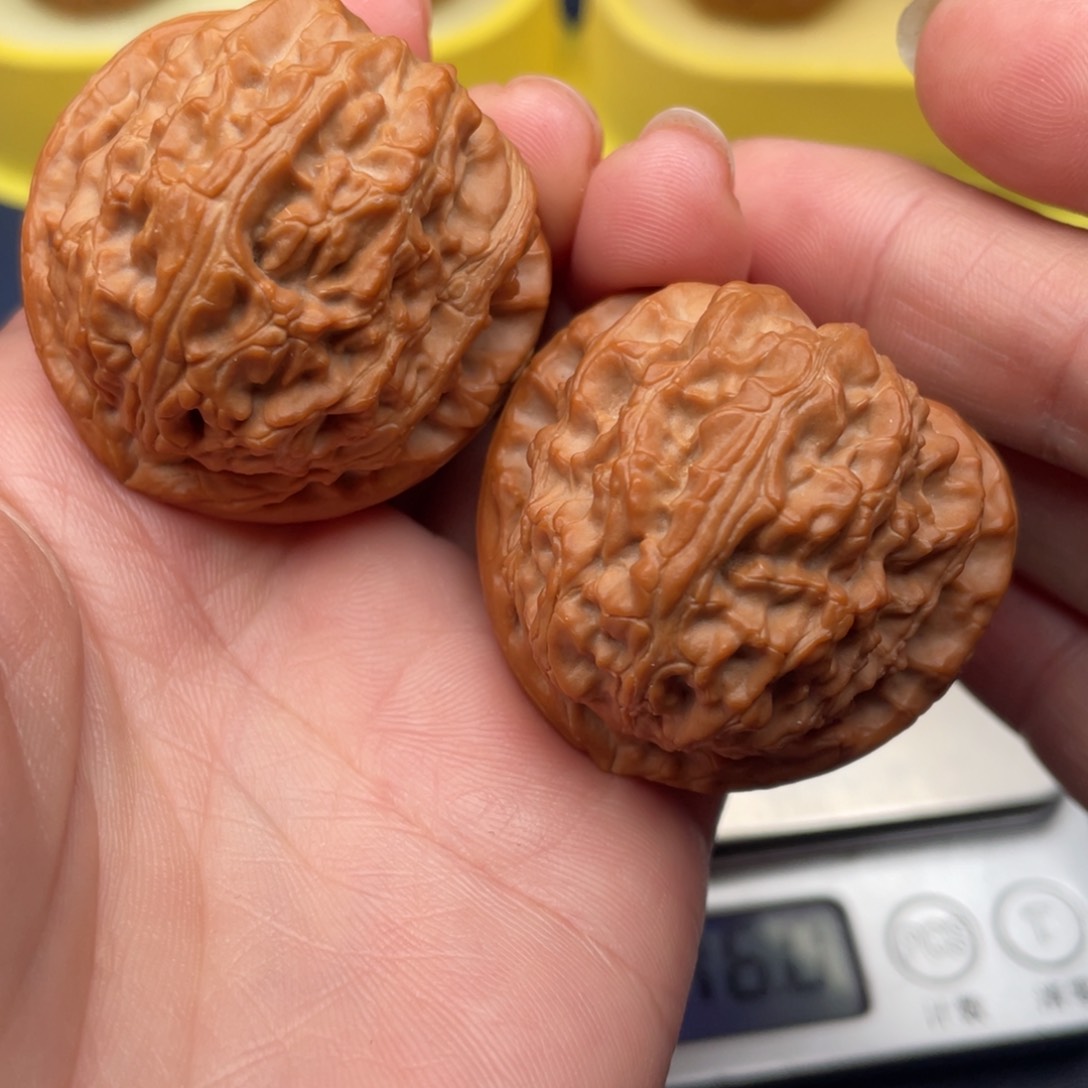 文玩核桃把件白狮子38