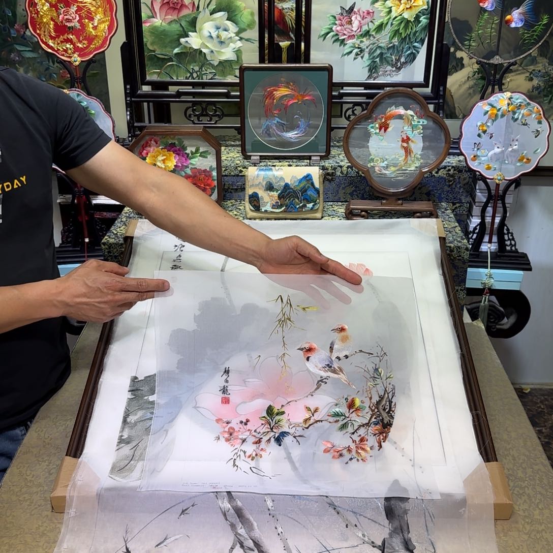 刺绣刺绣工艺精湛