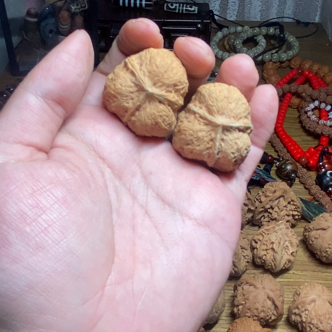 手串/手链核桃云铁三棱