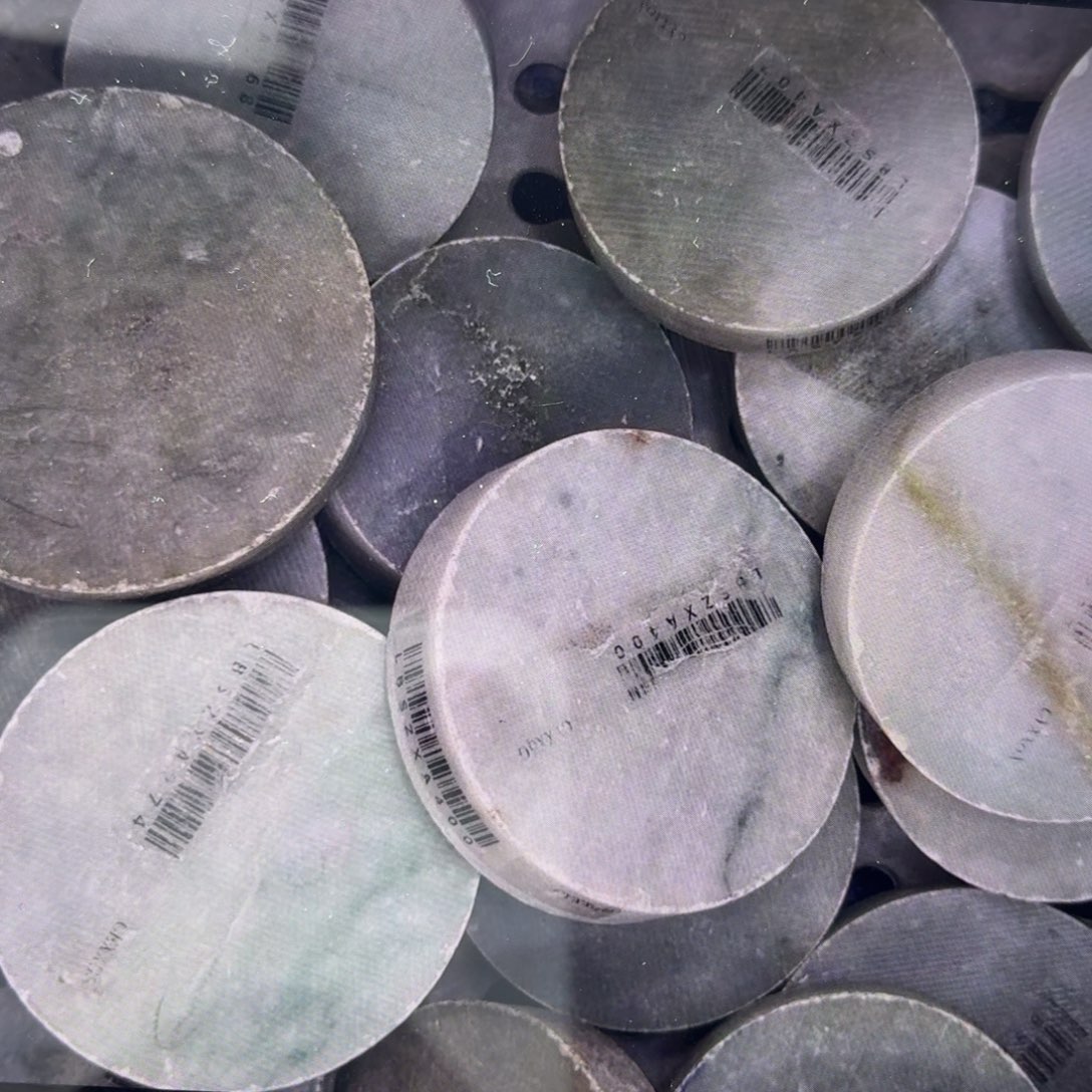 定制翡翠未镶嵌缅A翡翠多样性发一