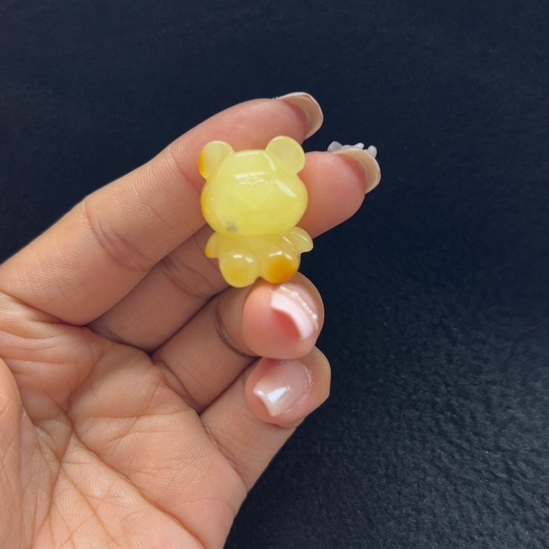 未镶嵌琥珀珠宝奇石