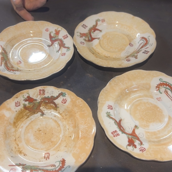 吉***下瓷片拾六家的瓷器瓷器