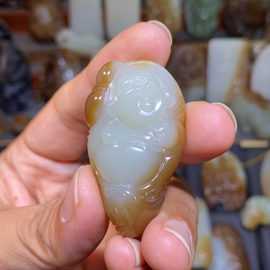 颈饰未镶嵌和田玉瑞*开心佛