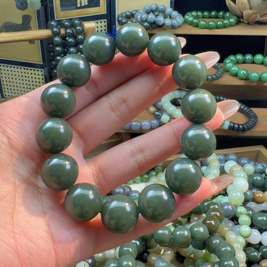 和田玉手链未镶嵌